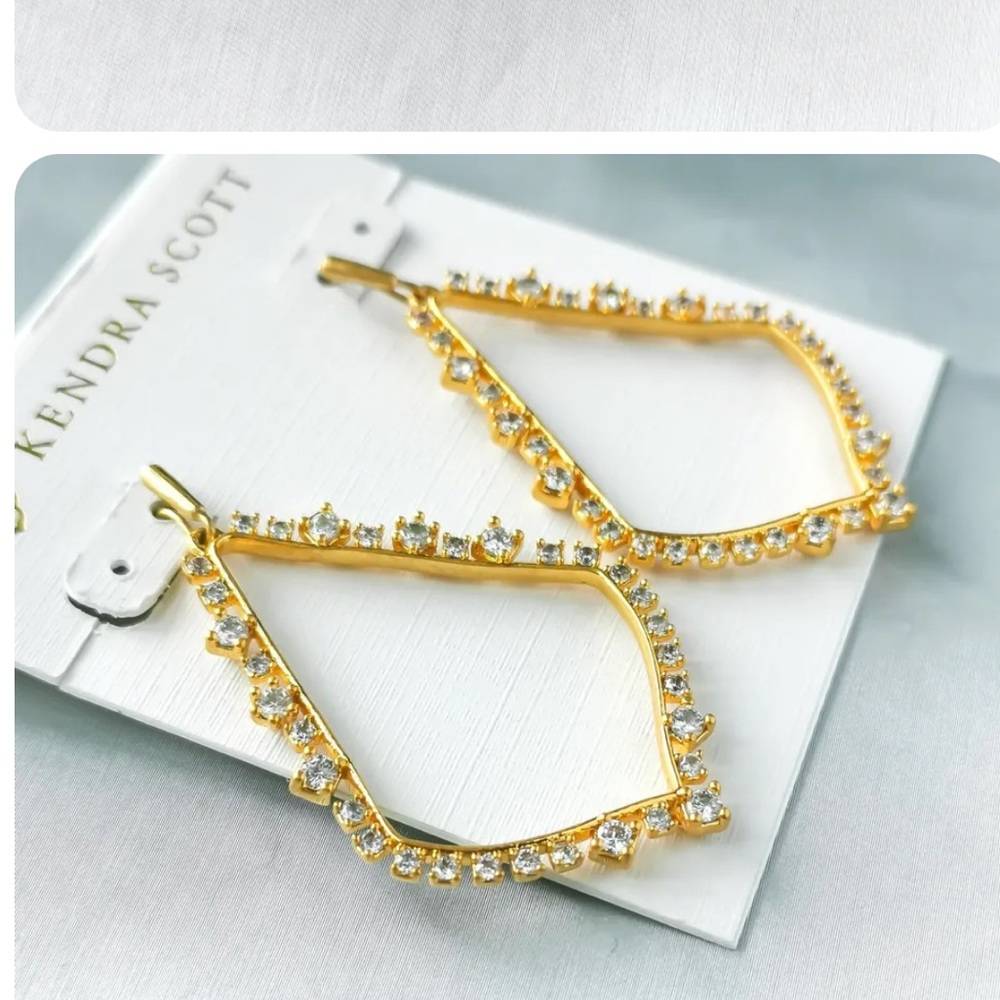 Kendra Scott Sophee Crystal Vintage Gold Drop Earrings - Picture 3 of 5